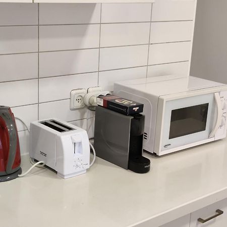 Central Stay Tlv Beachfront Τελ Αβίβ Δωμάτιο φωτογραφία
