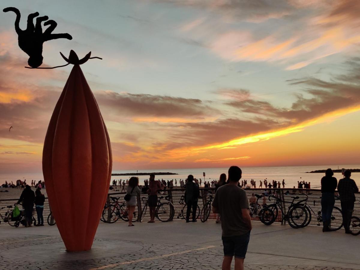 Central Stay Tlv Beachfront Τελ Αβίβ Εξωτερικό φωτογραφία